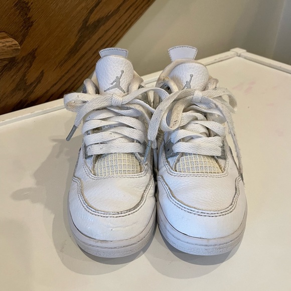 Air Jordan 4 Retro - size 12c - Picture 2 of 3